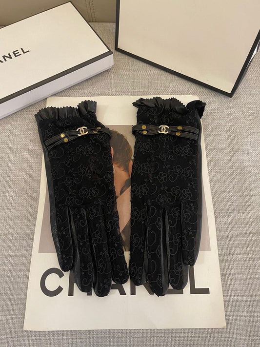 Chan Latest lace mesh fashion gloves