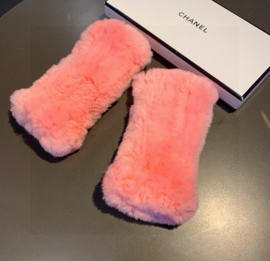 Chan Autumn and winter lazy rabbit fur half gloves