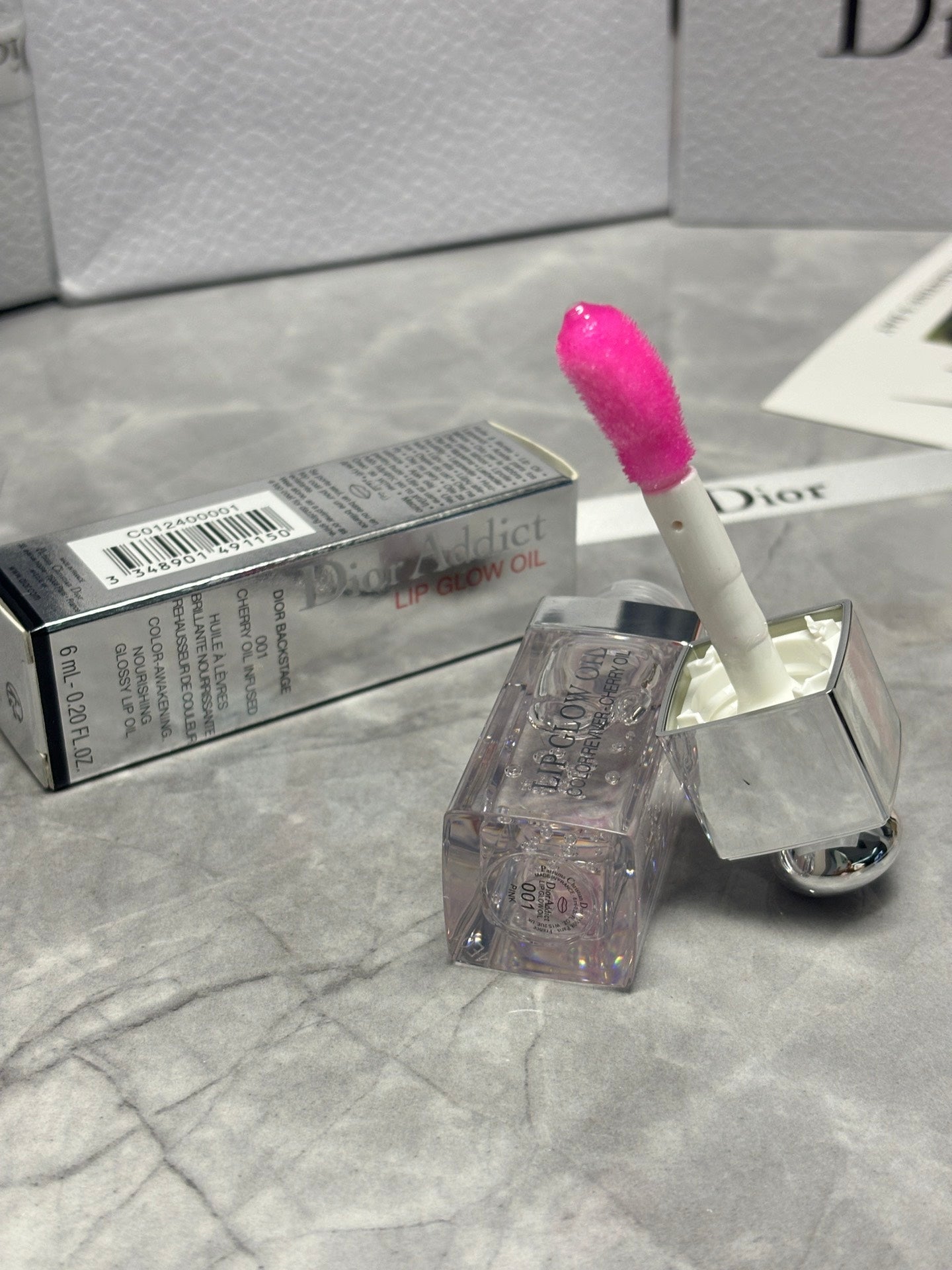 CD 001Allure lip balm