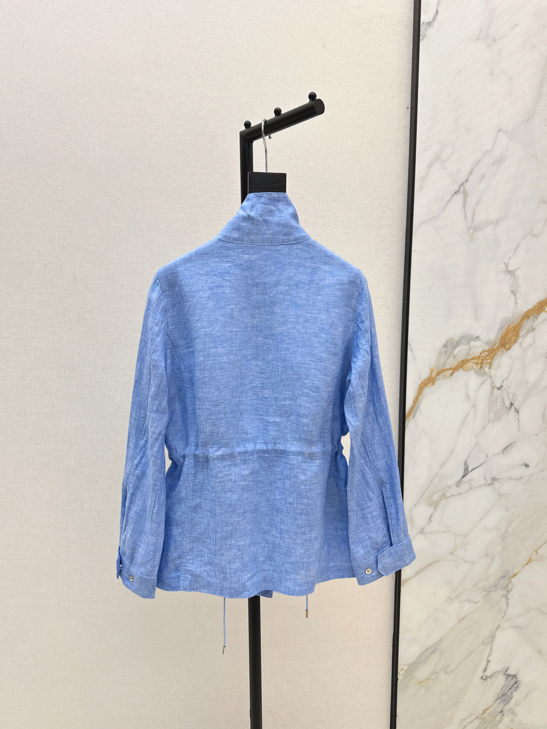 Loro New waisted jacket