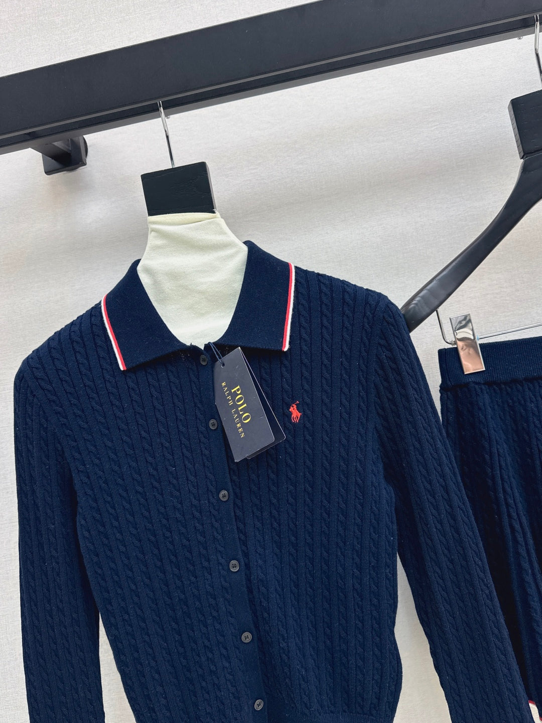 Ral New embroidery suit