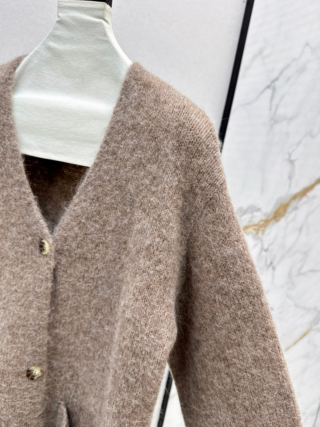 Loro New V-neck jacket