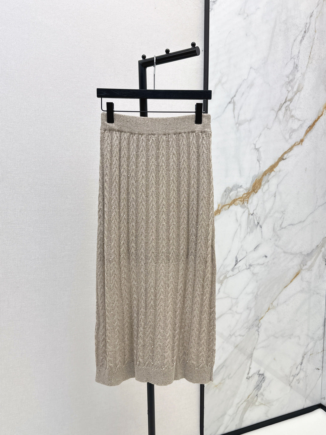 Brune New linen skirt