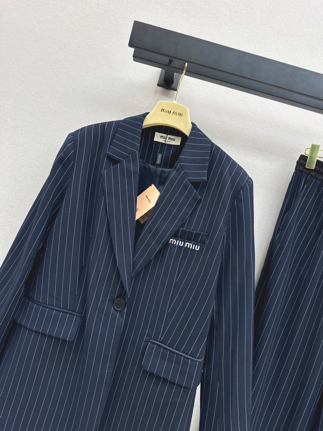 Miu New  striped suit