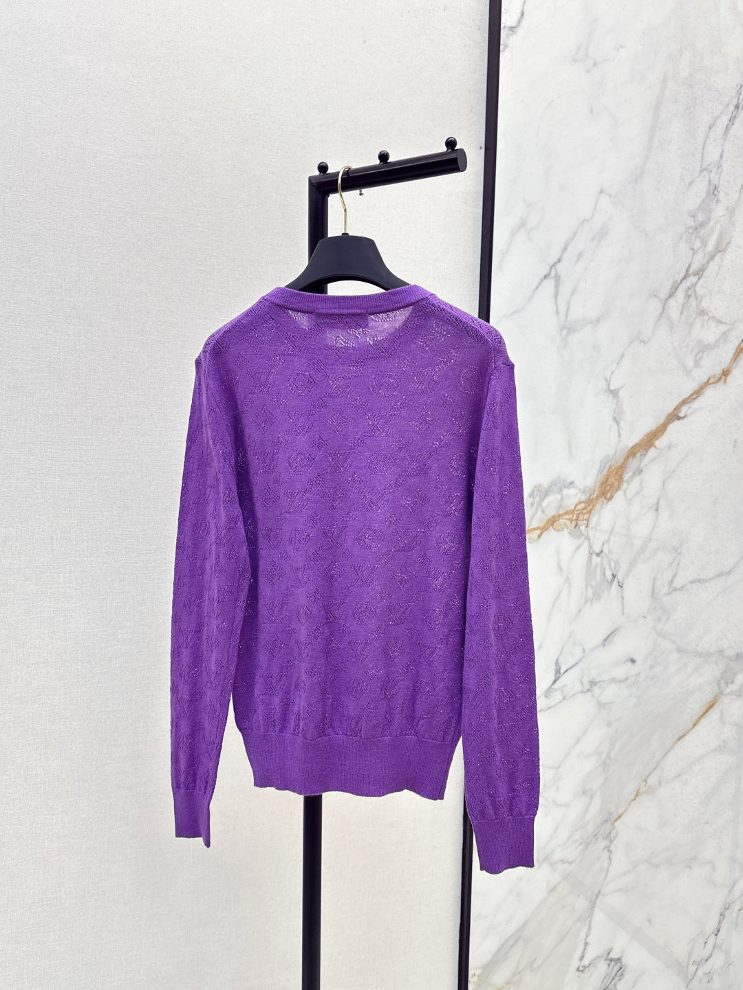 Louis New  knitted sweater