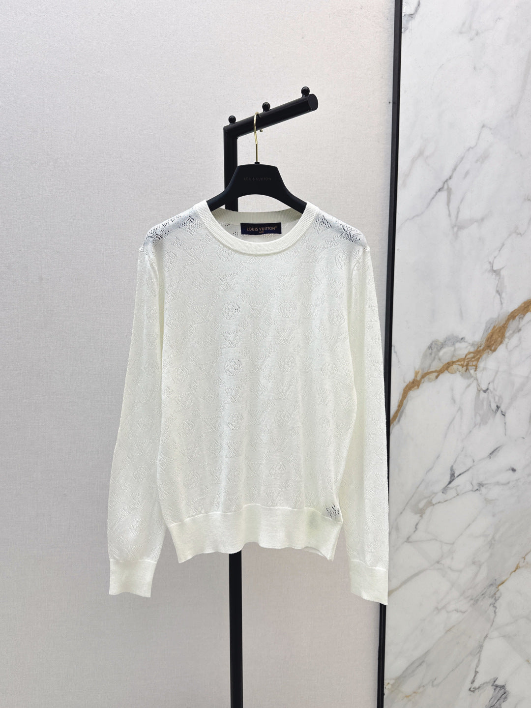 Louis New  knitted sweater