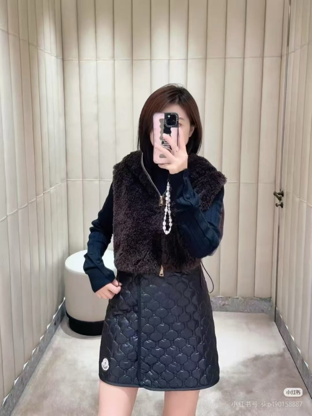 Monc New hooded down vest