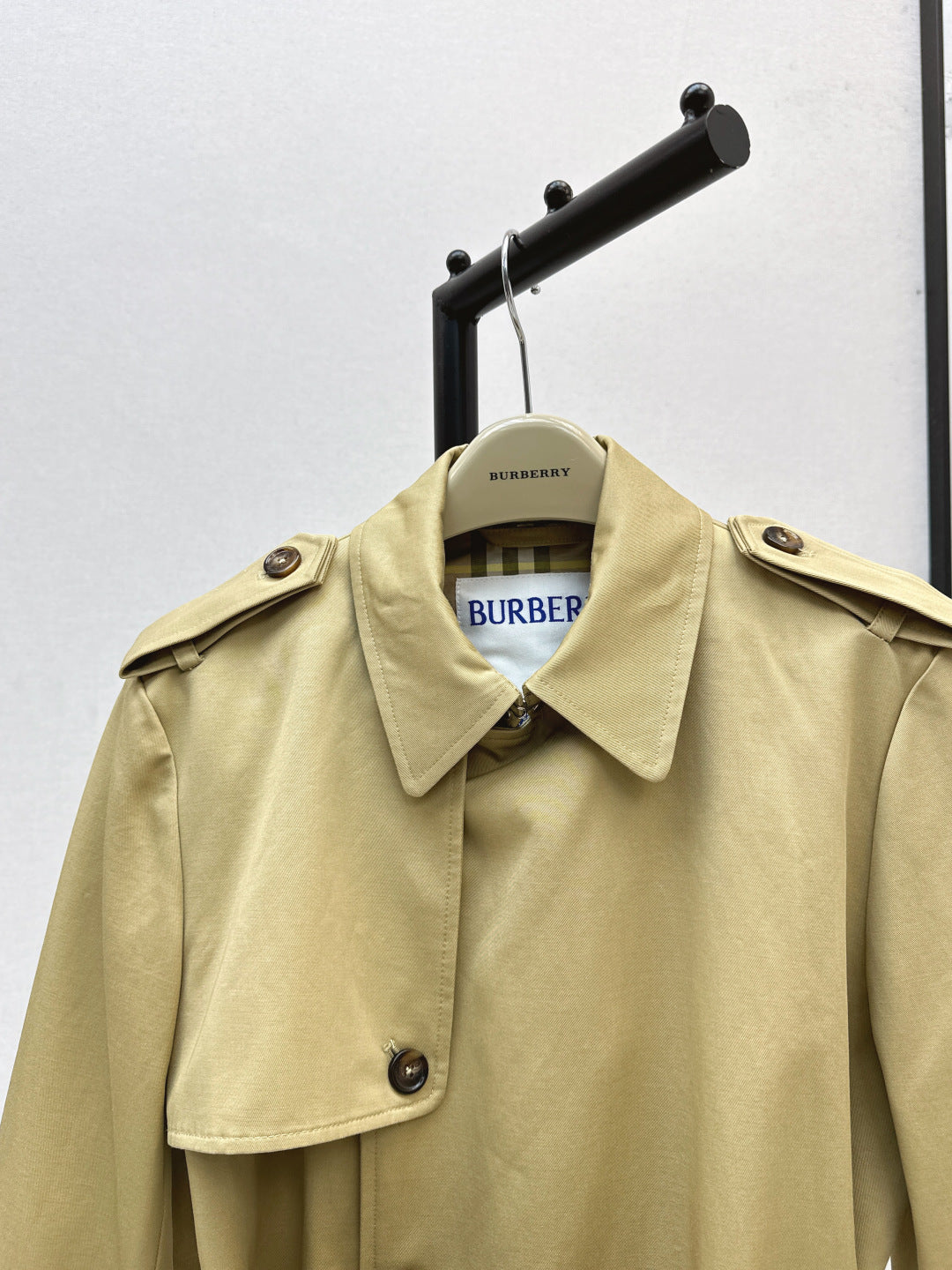 Bur NEW classic trench coat