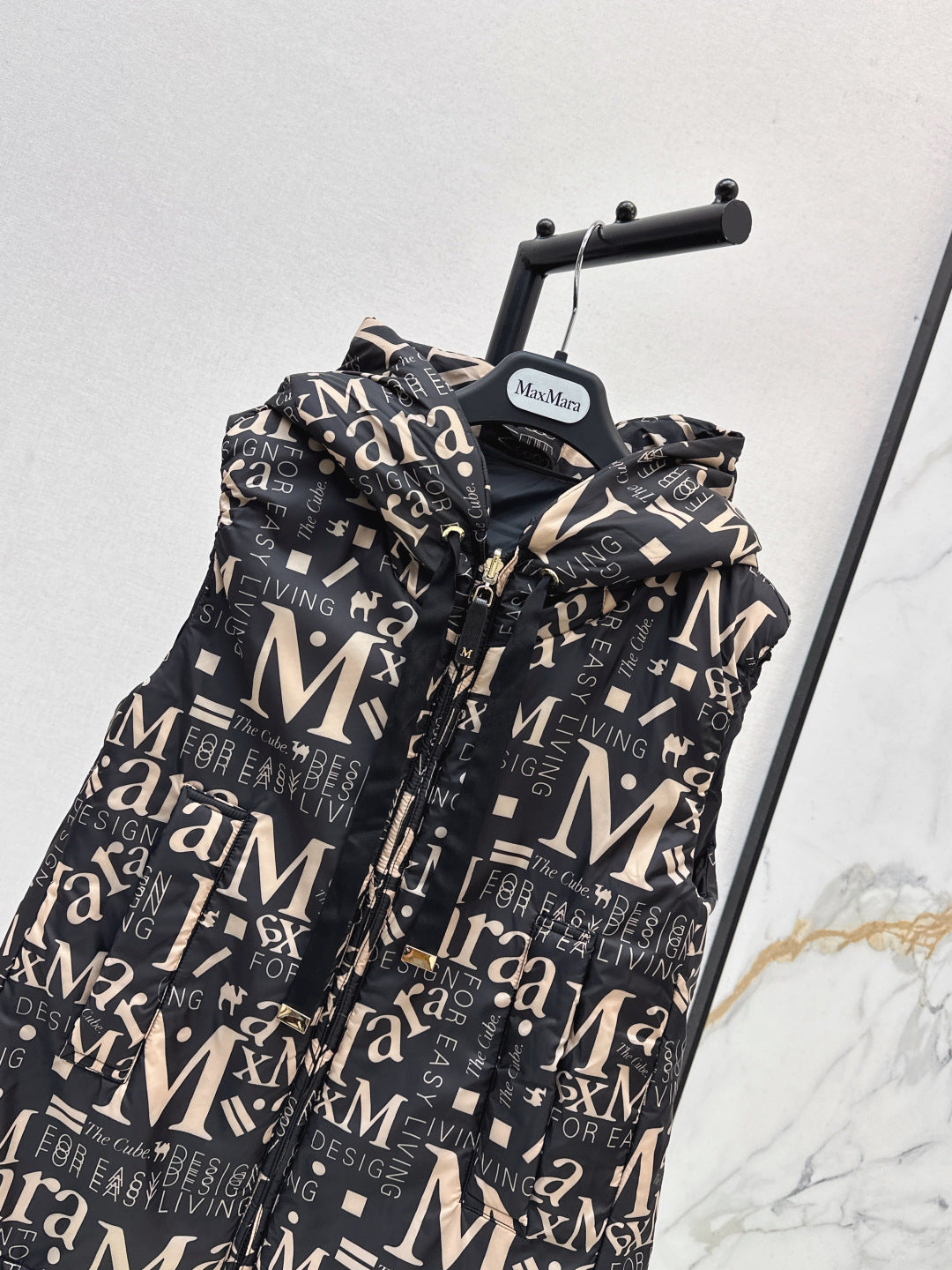 Max NEW Hooded vest jacket