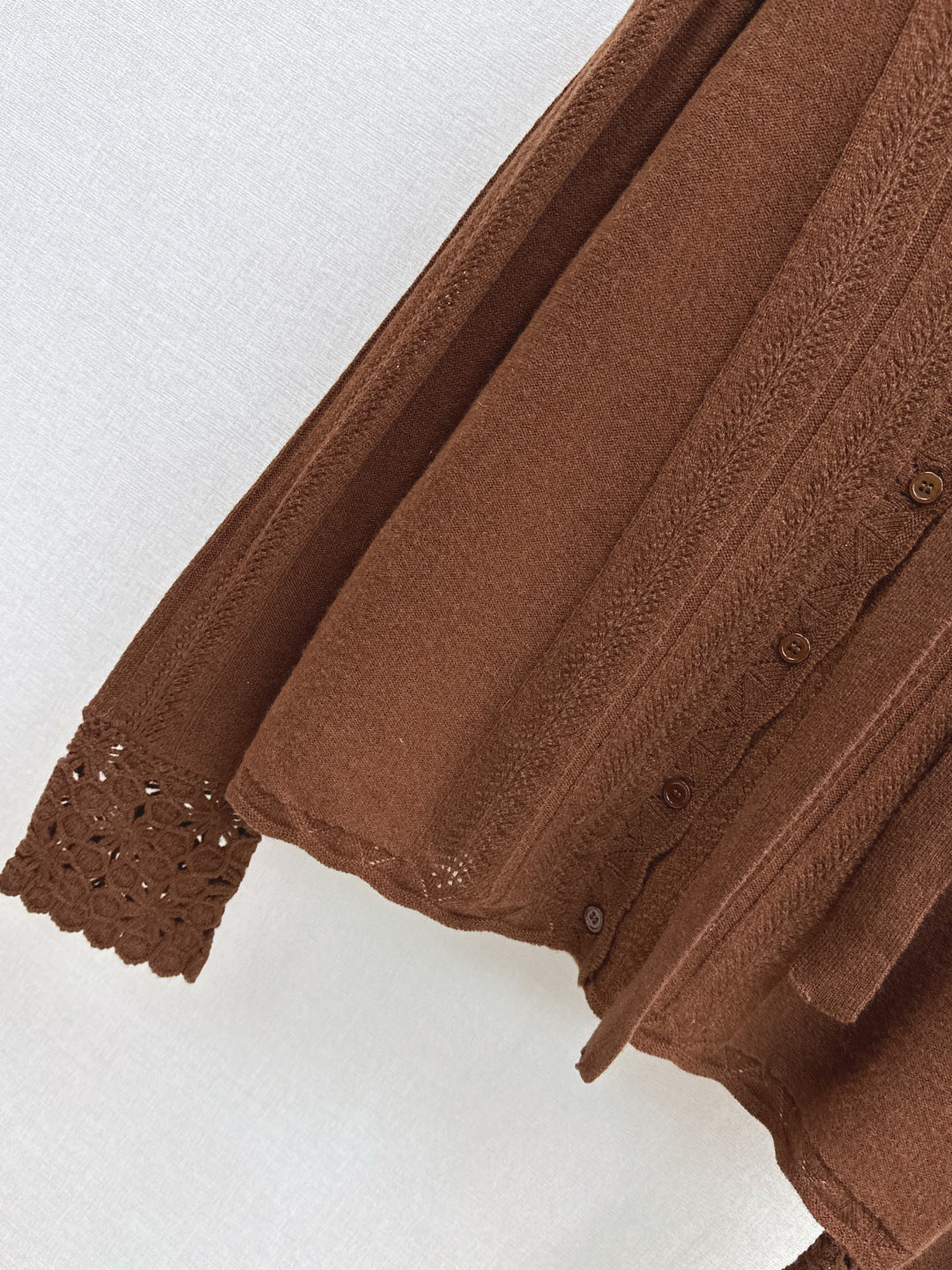 Chan NEW Cardigan + knitted hat