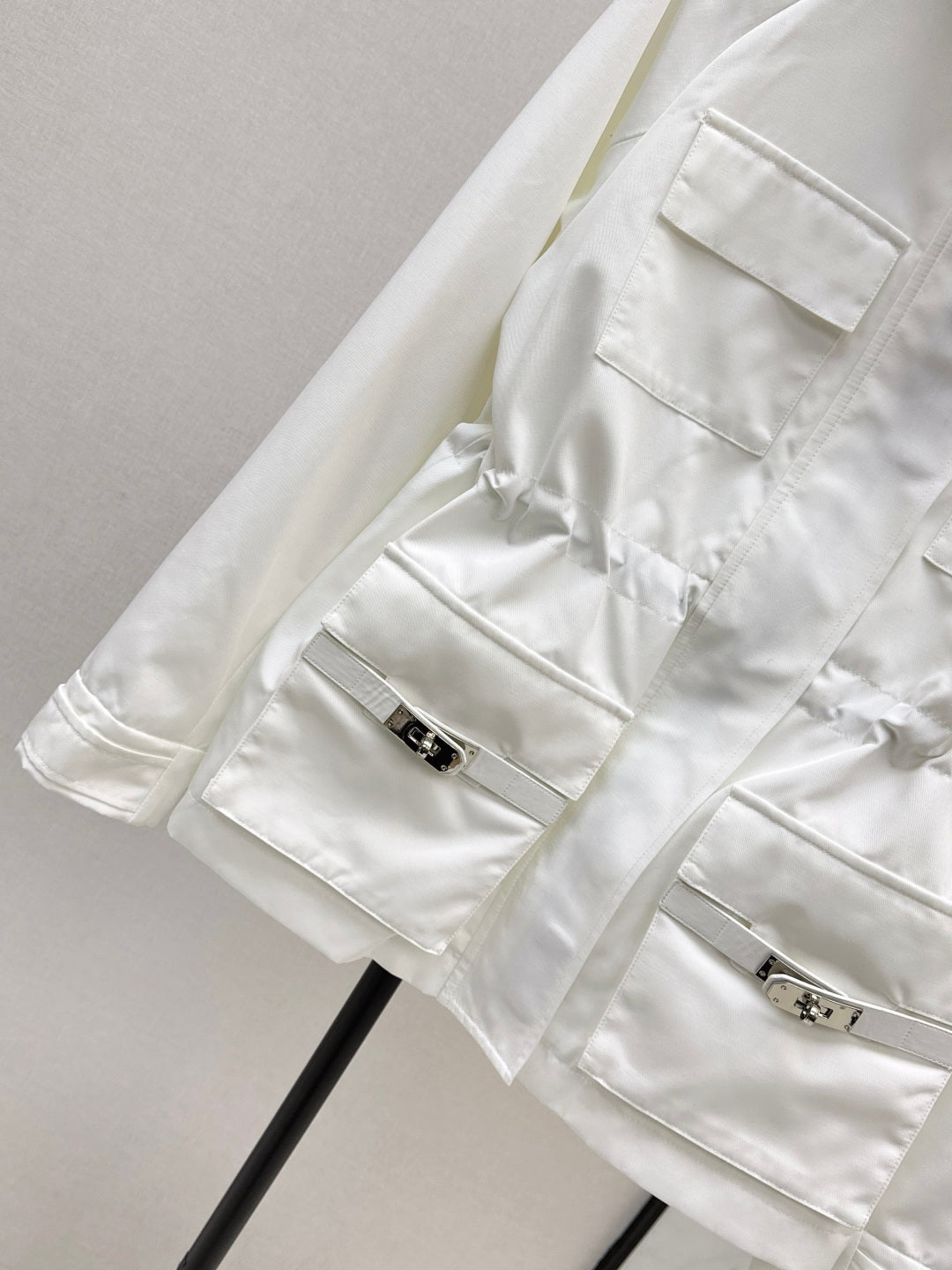 Herm NEW Hooded windbreaker jacket