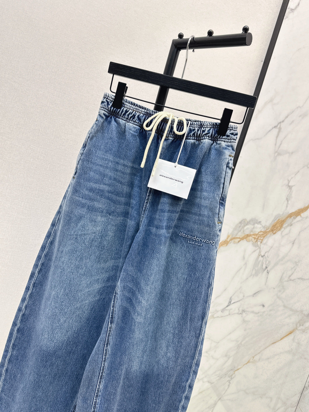 Wang NEW jeans
