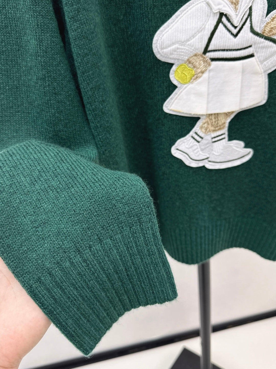 Ral NEW Bear pattern sweater