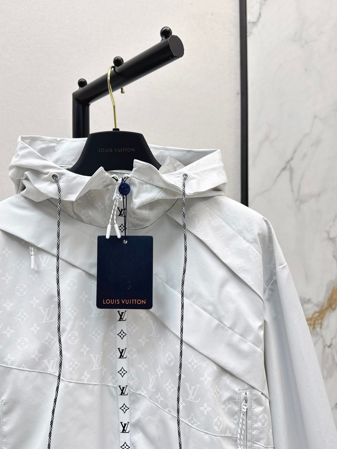 Louis NEW Hooded jacket