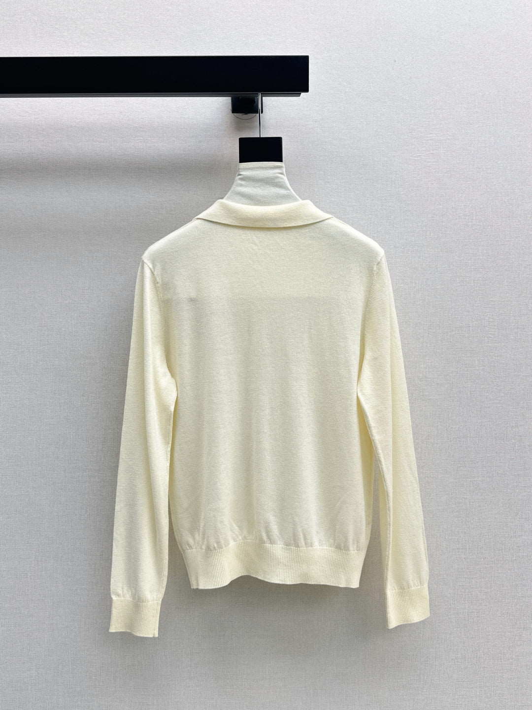 Loe NEW Embroidered wool sweater