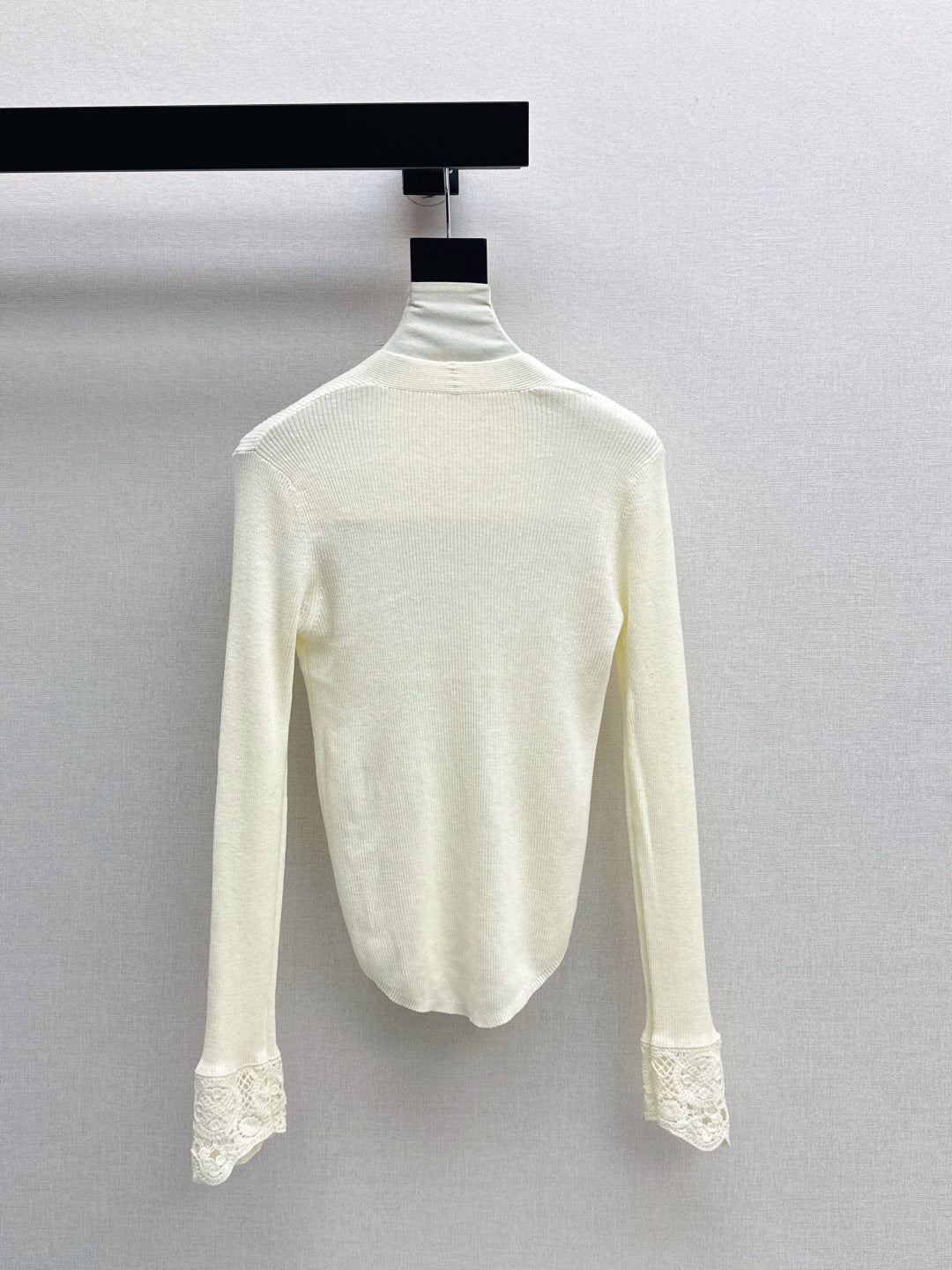 Miu NEW base sweater