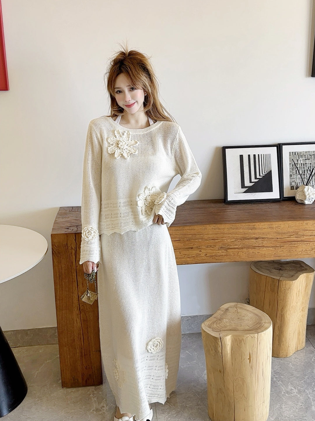 Va1en NEW knitted suit