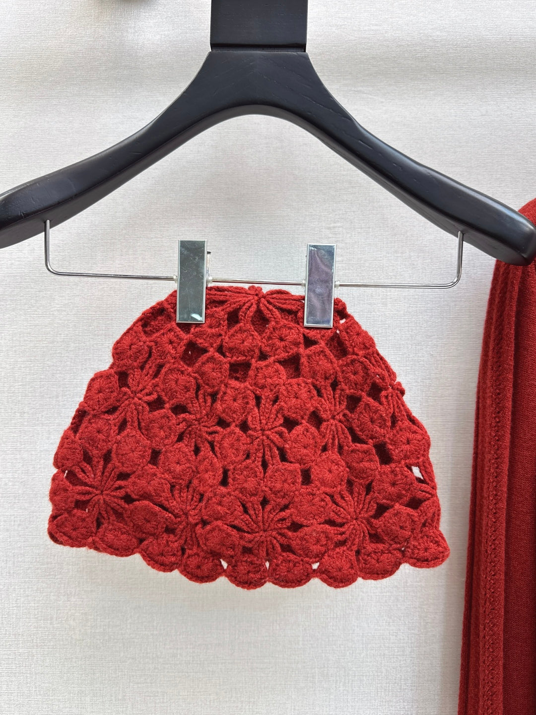 Chan NEW Cardigan + knitted hat