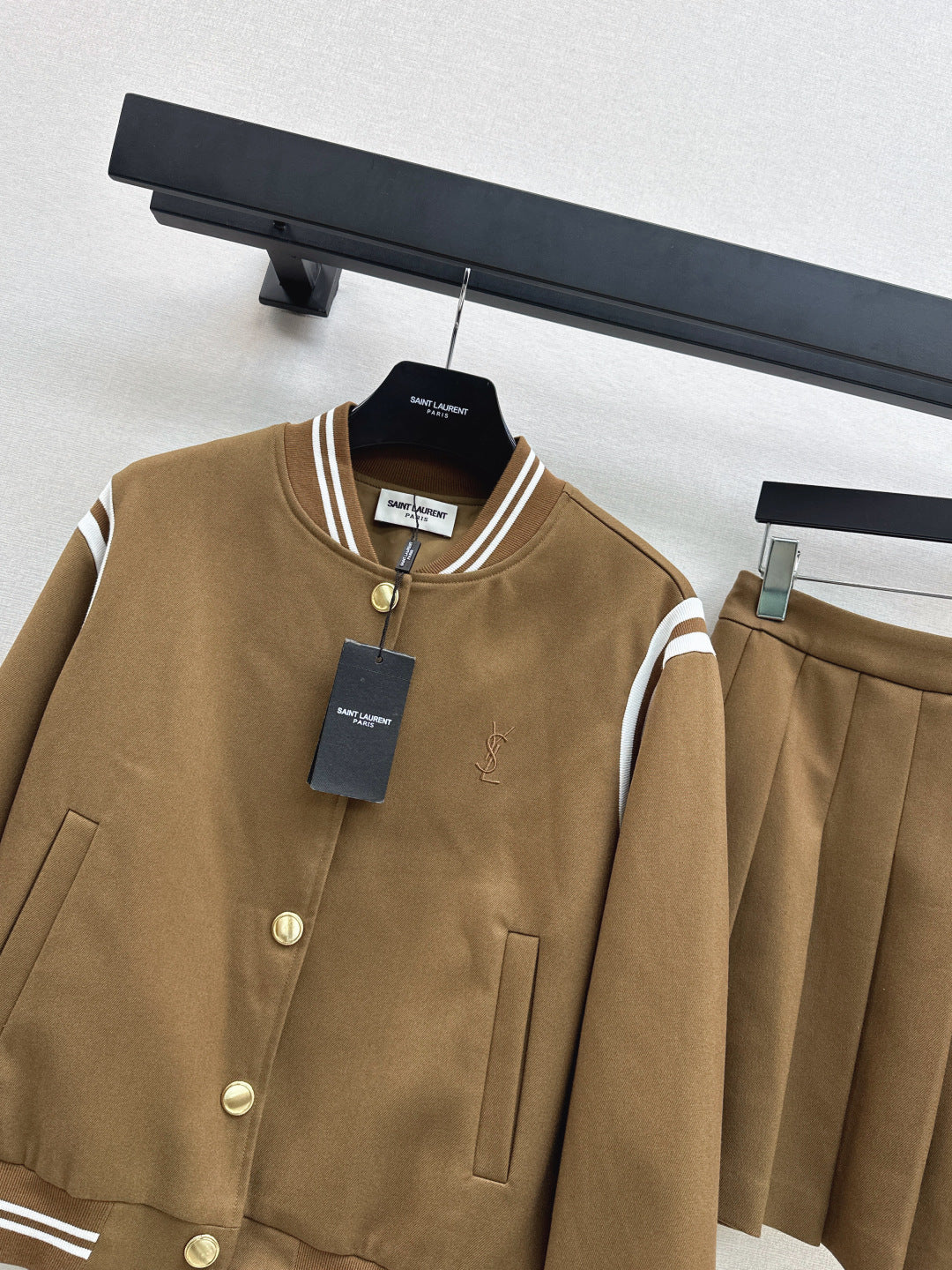 Saint NEW  jacket + pleated skirt