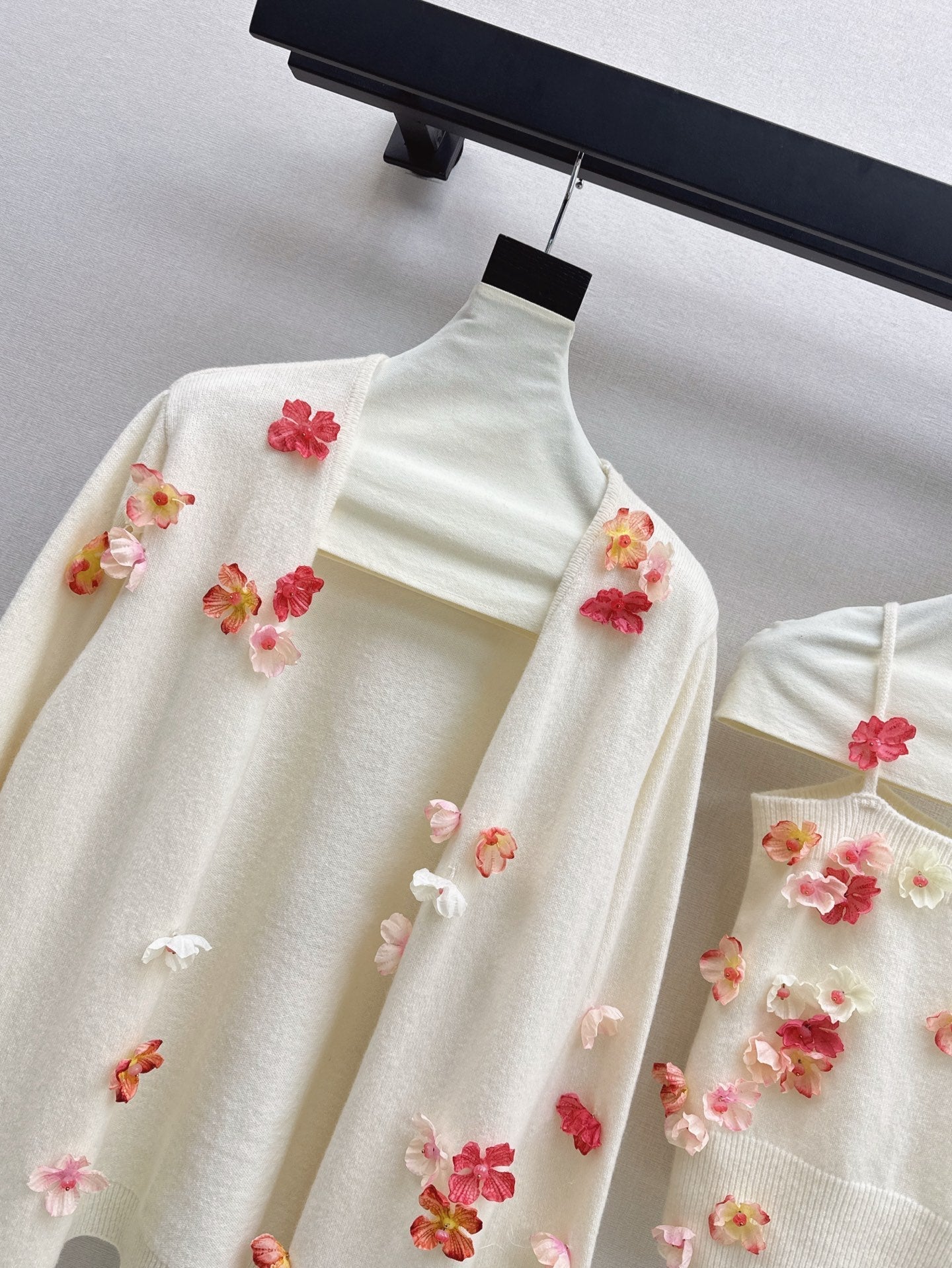 Chan NEW vest + cardigan set