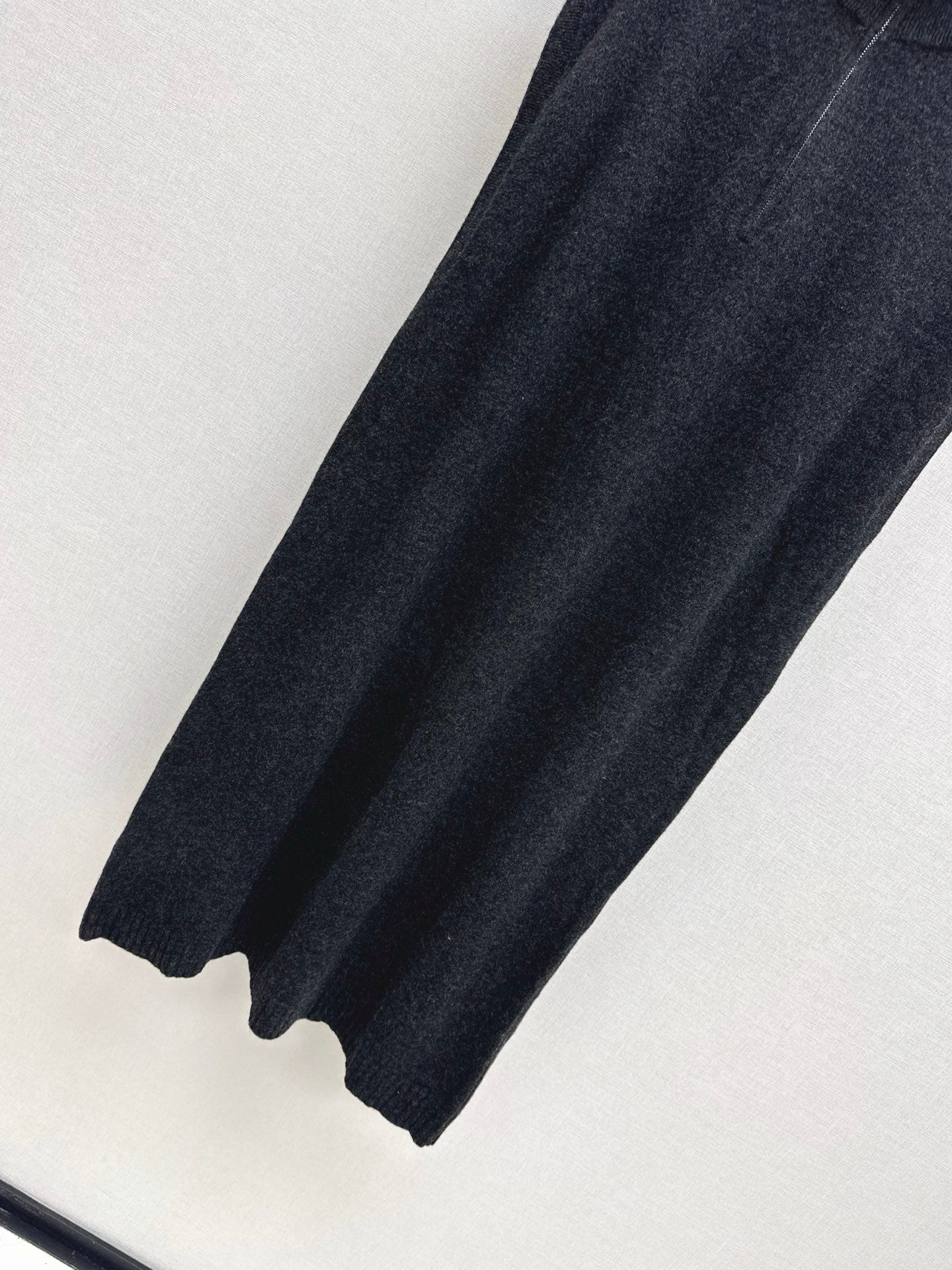 Herm NEW Wool sleeveless dress