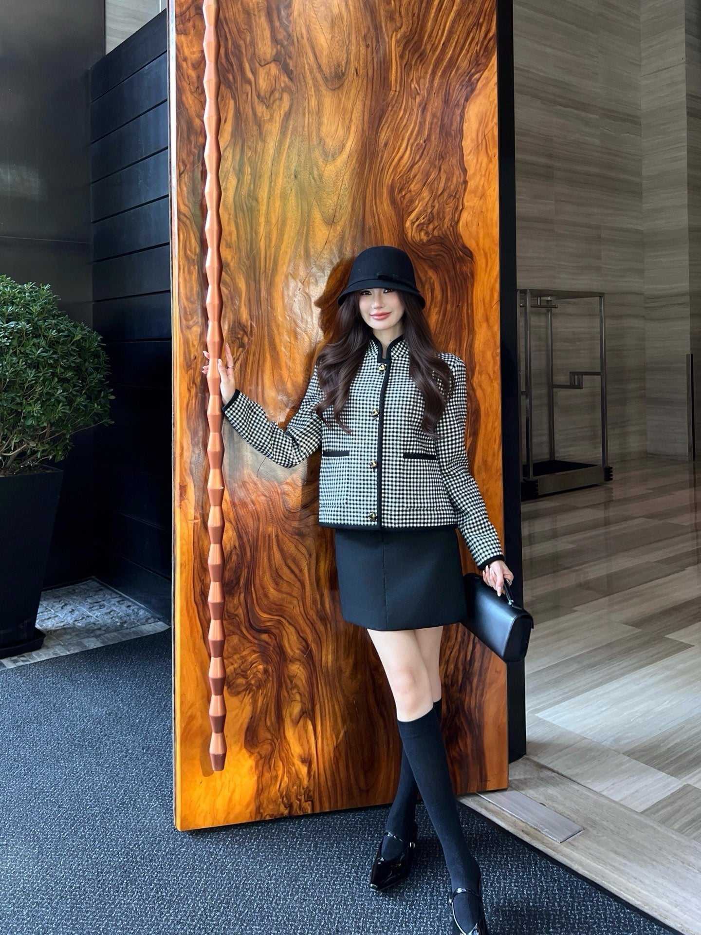 Va1en NEW plaid coat