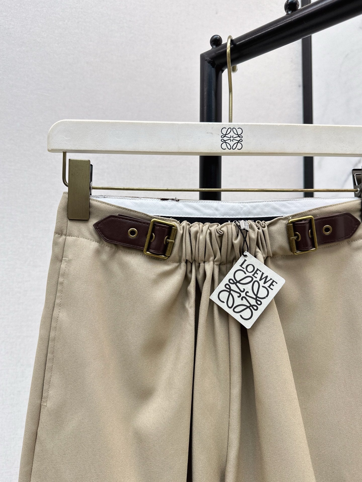 Loe NEW high waist shorts