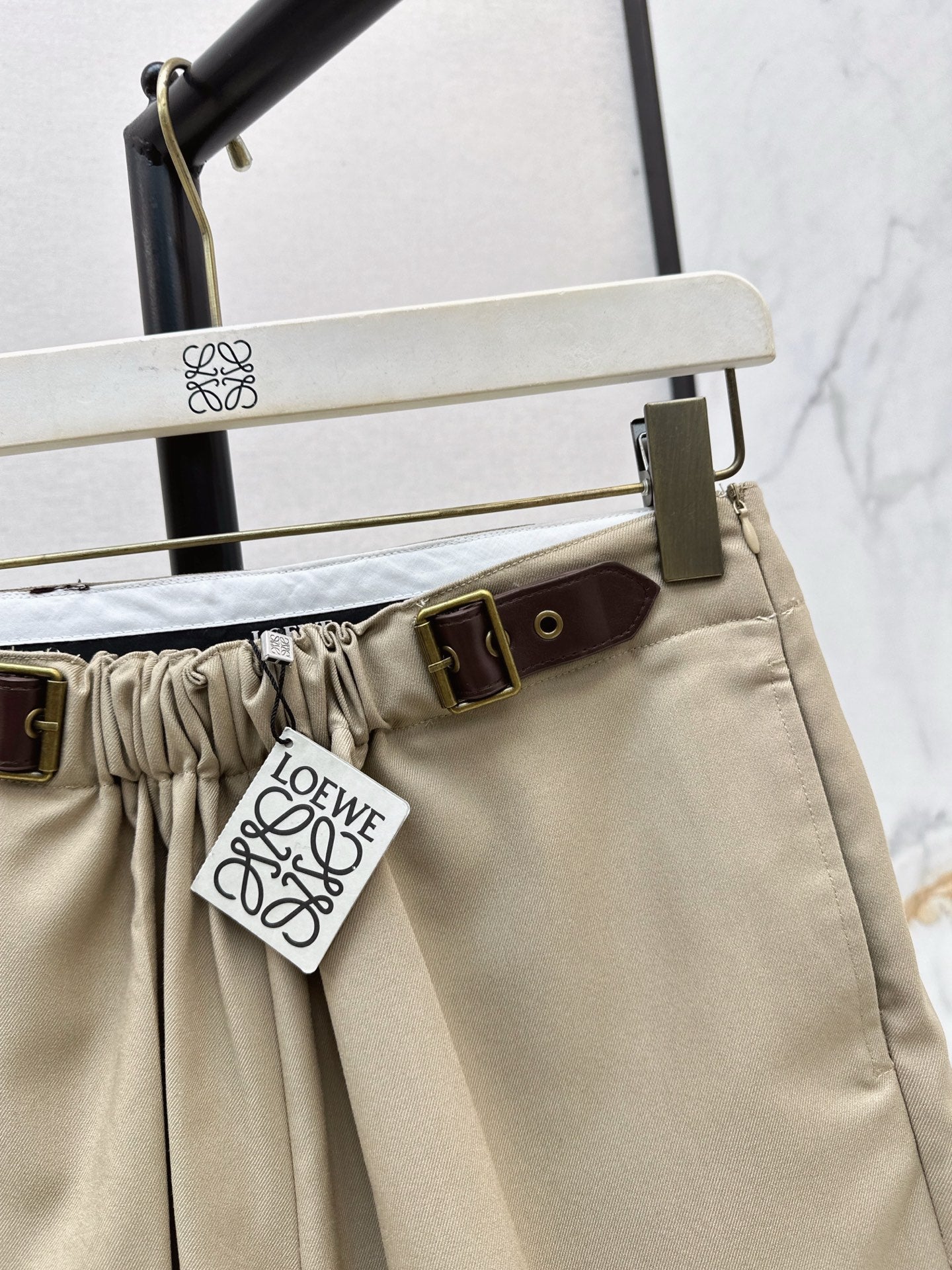 Loe NEW high waist shorts