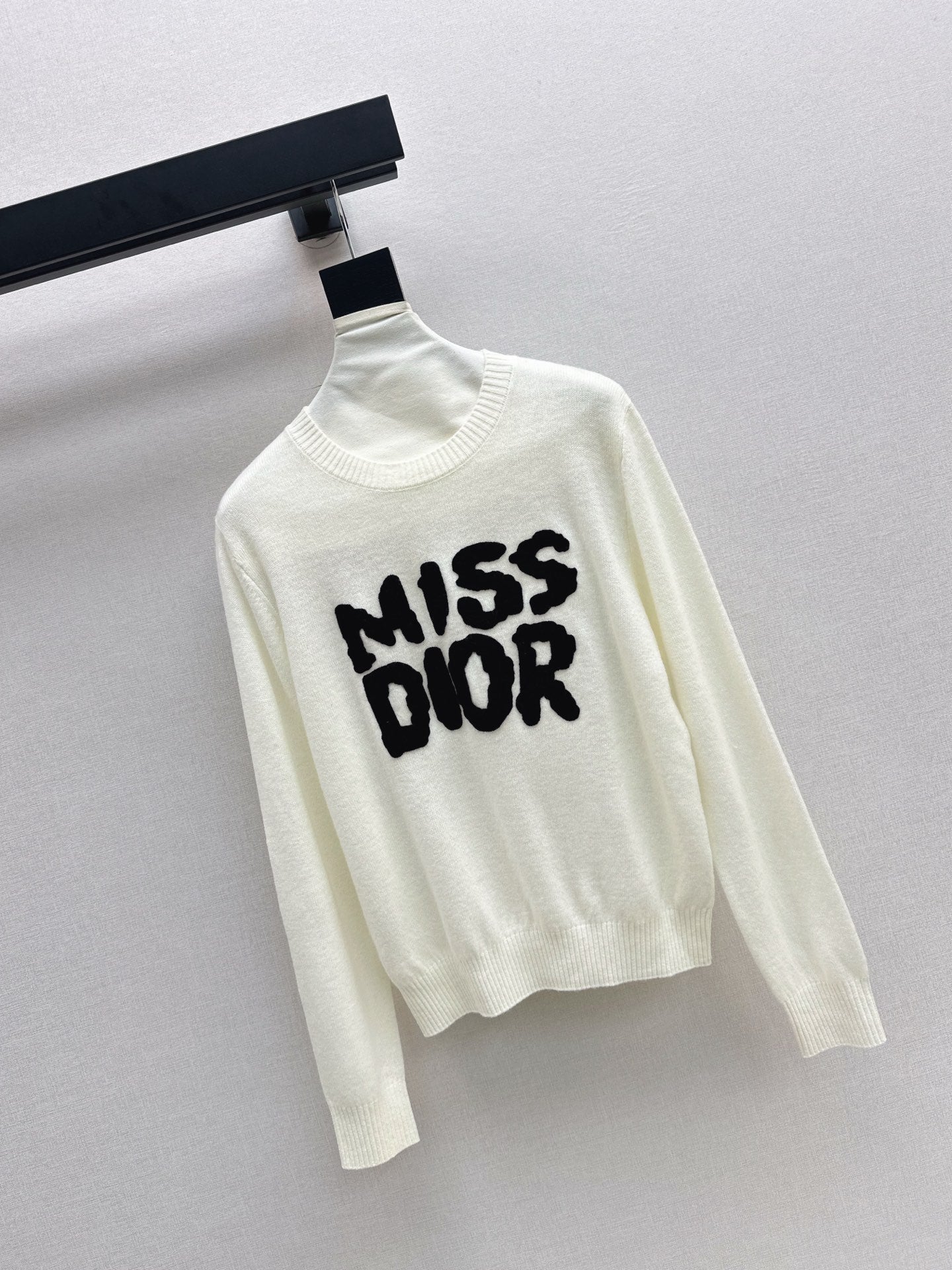 CD NEW embroidered logo sweater
