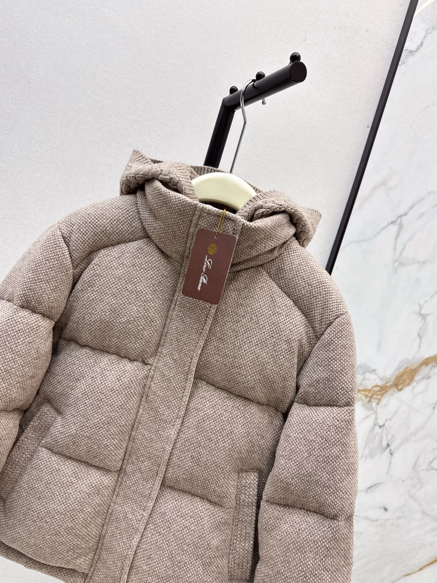 Loro NEW hooded down jacket