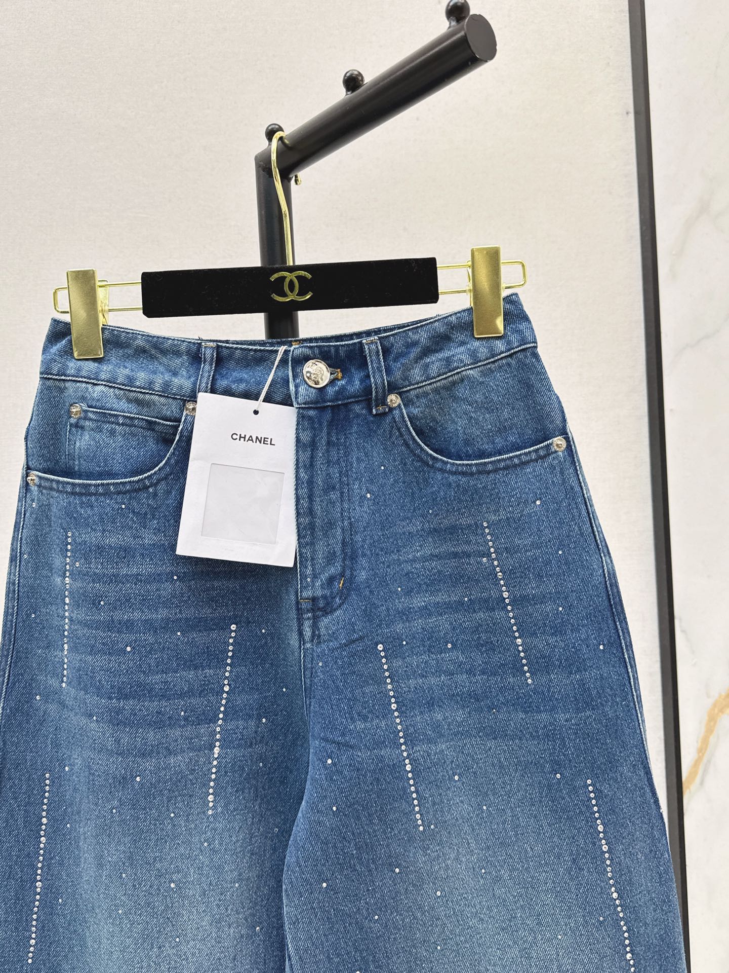 Chan NEW straight jeans