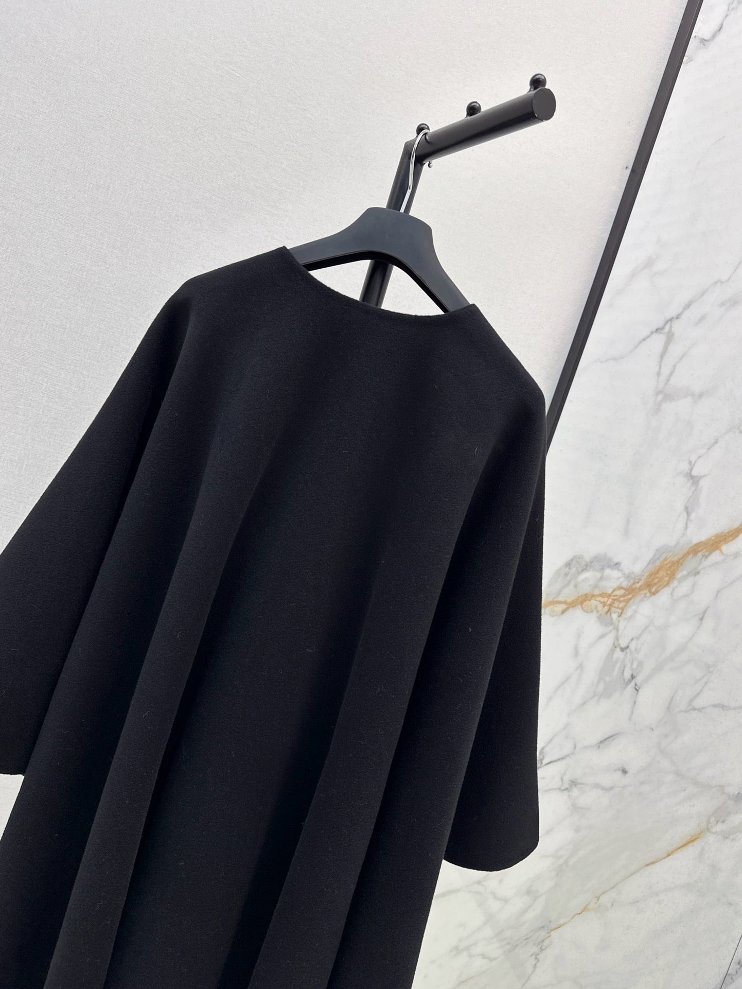 CD NEW cashmere shawl