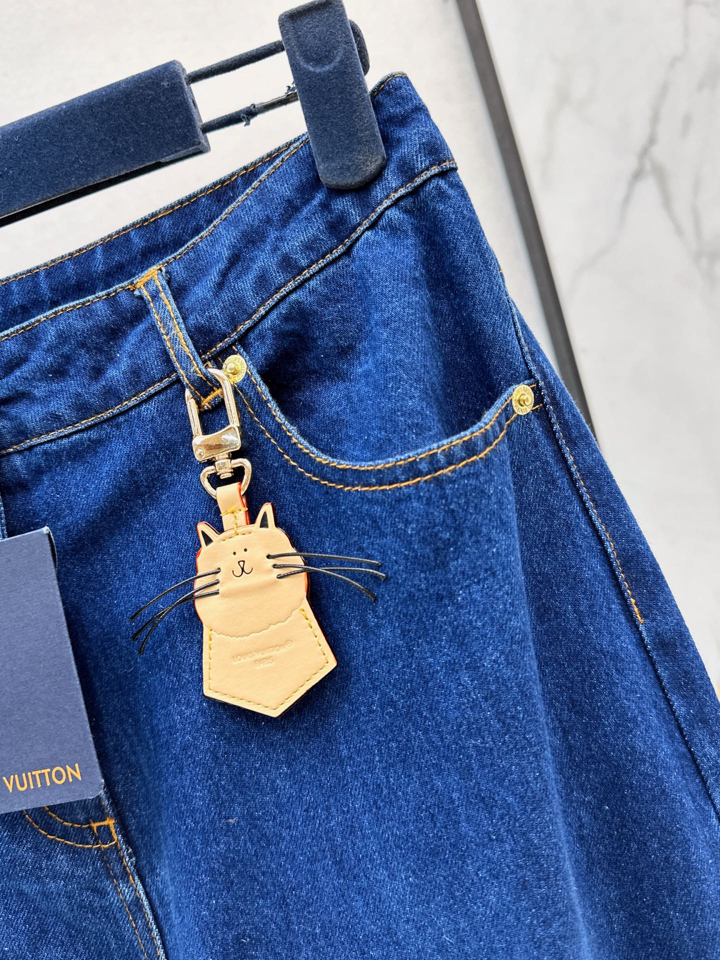 Louis NEW Straight-leg jeans