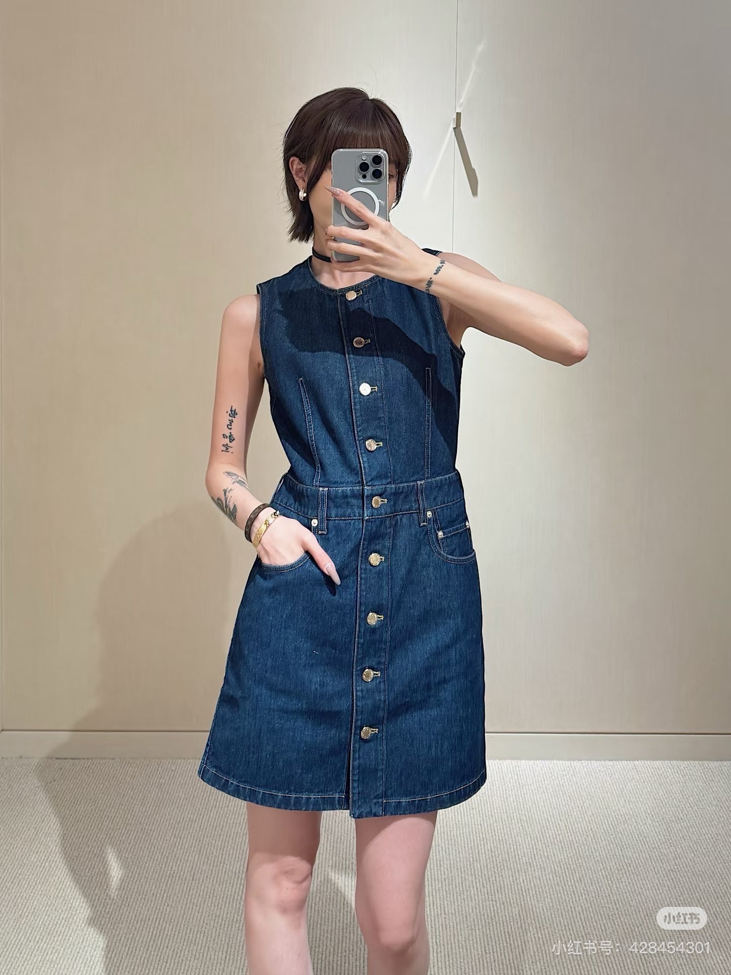 Louis NEW Sleeveless denim dress