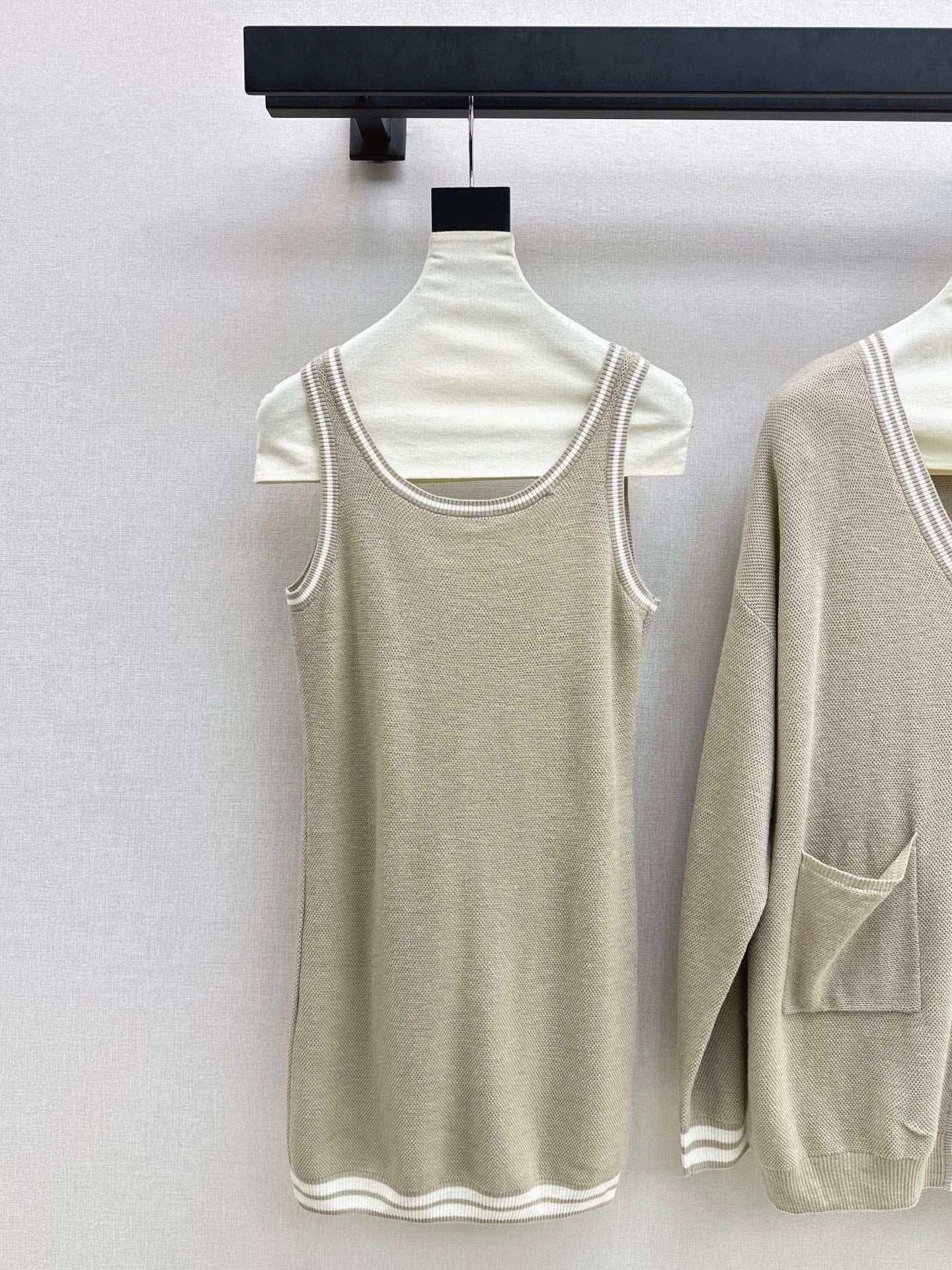 Thom NEW Cardigan vest set