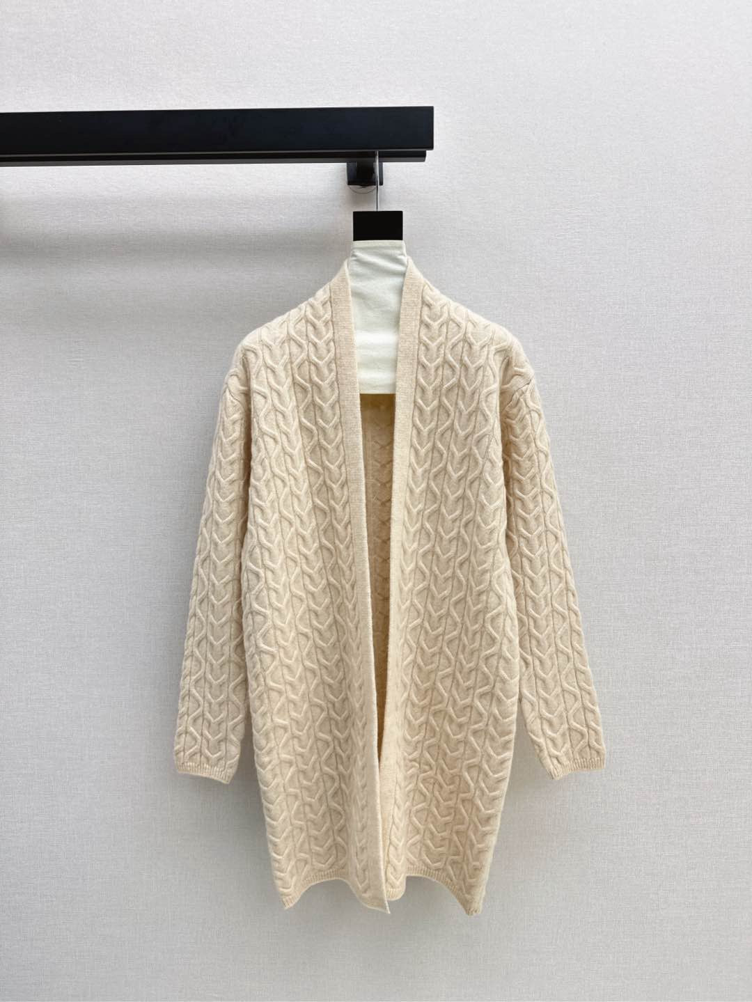 Herm NEW wool cardigan