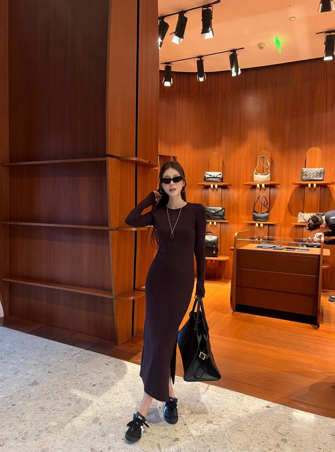 Louis NEW bottoming dress