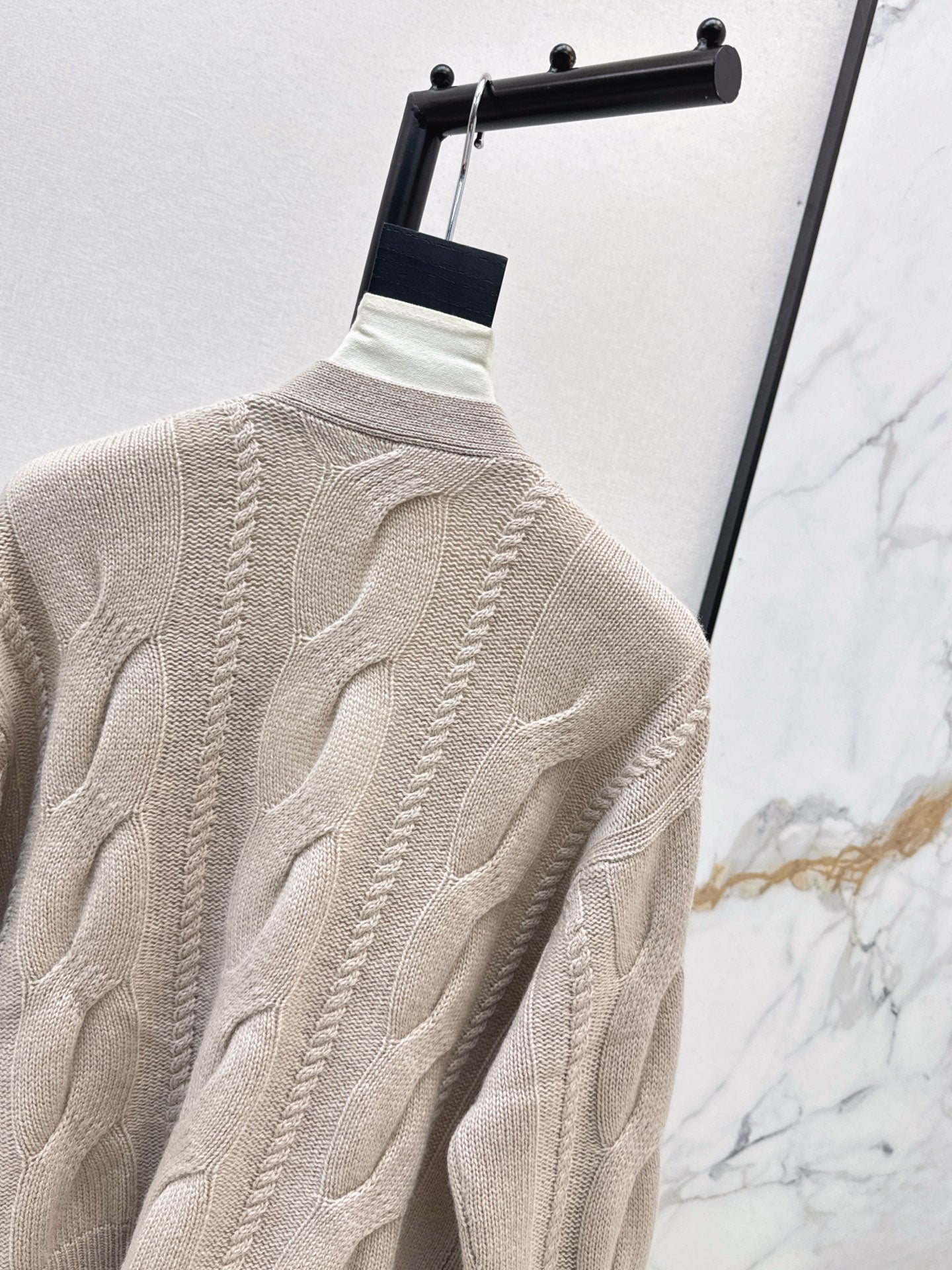 Max NEW wool cardigan