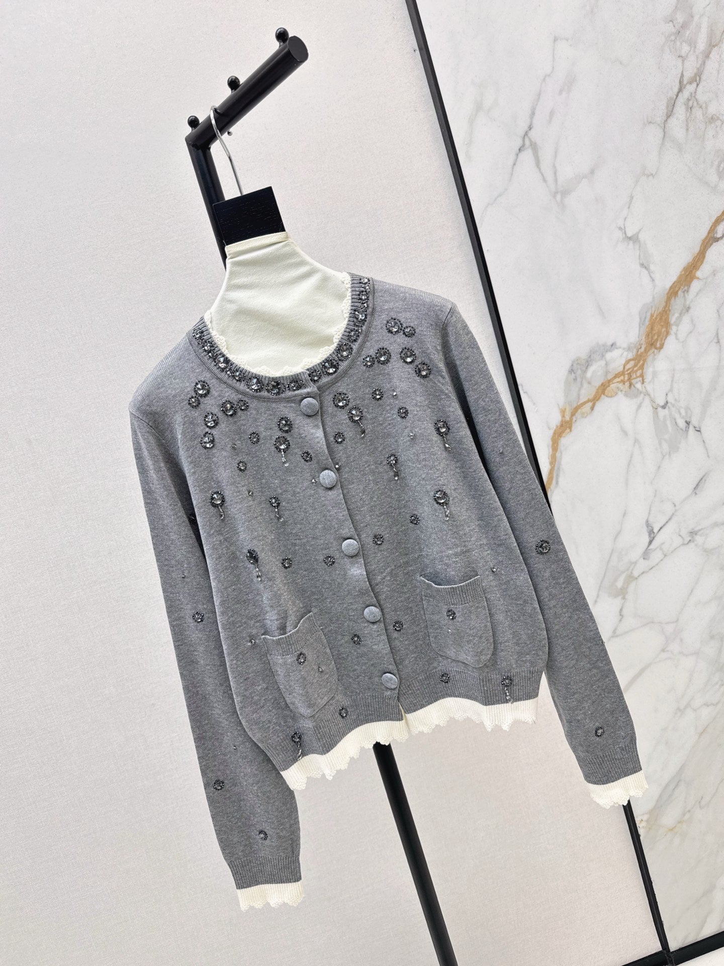 Miu NEW Round-neck cardigan