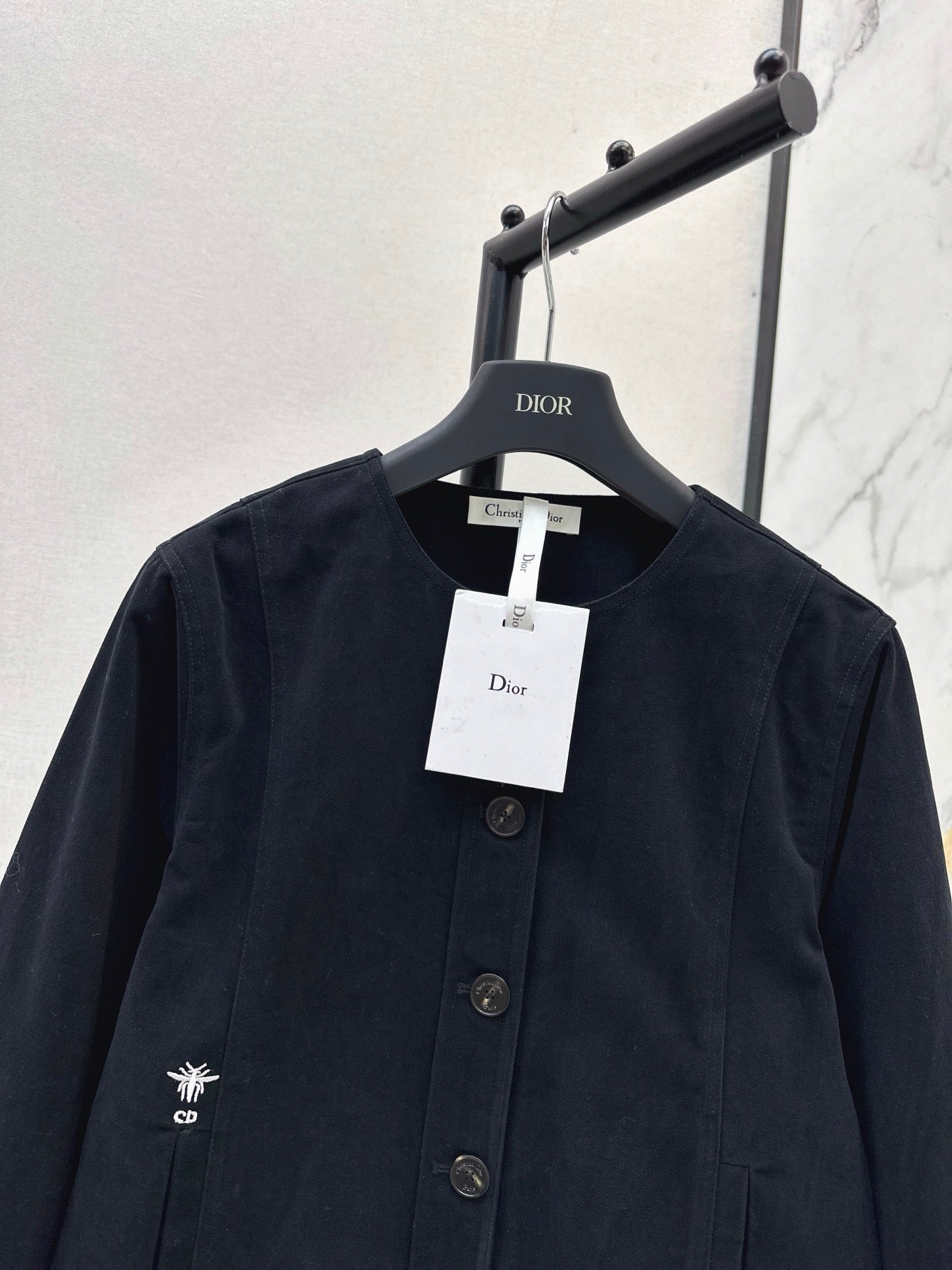 CD NEW bee embroidered jacket