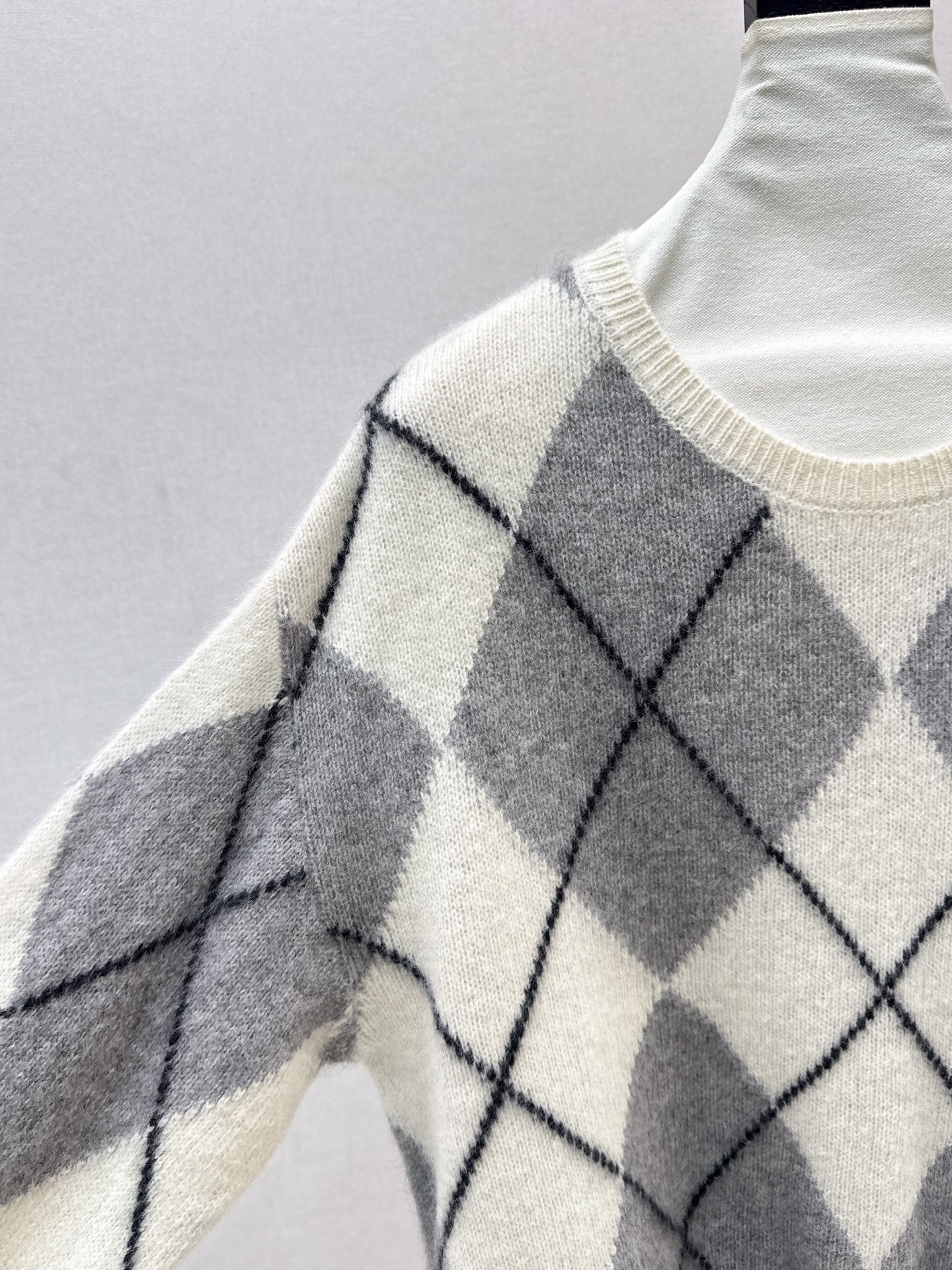 Loro NEW Plaid sweater