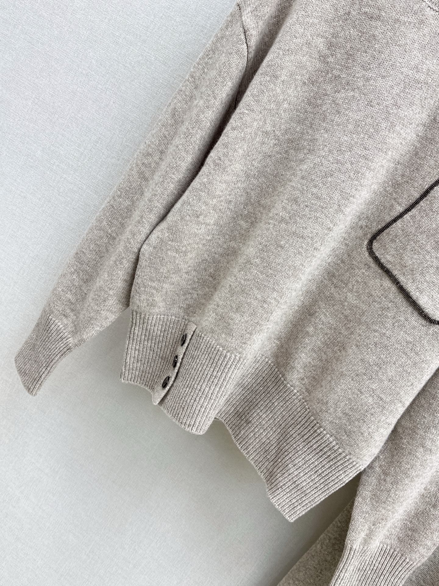 Burne NEW knitted suit