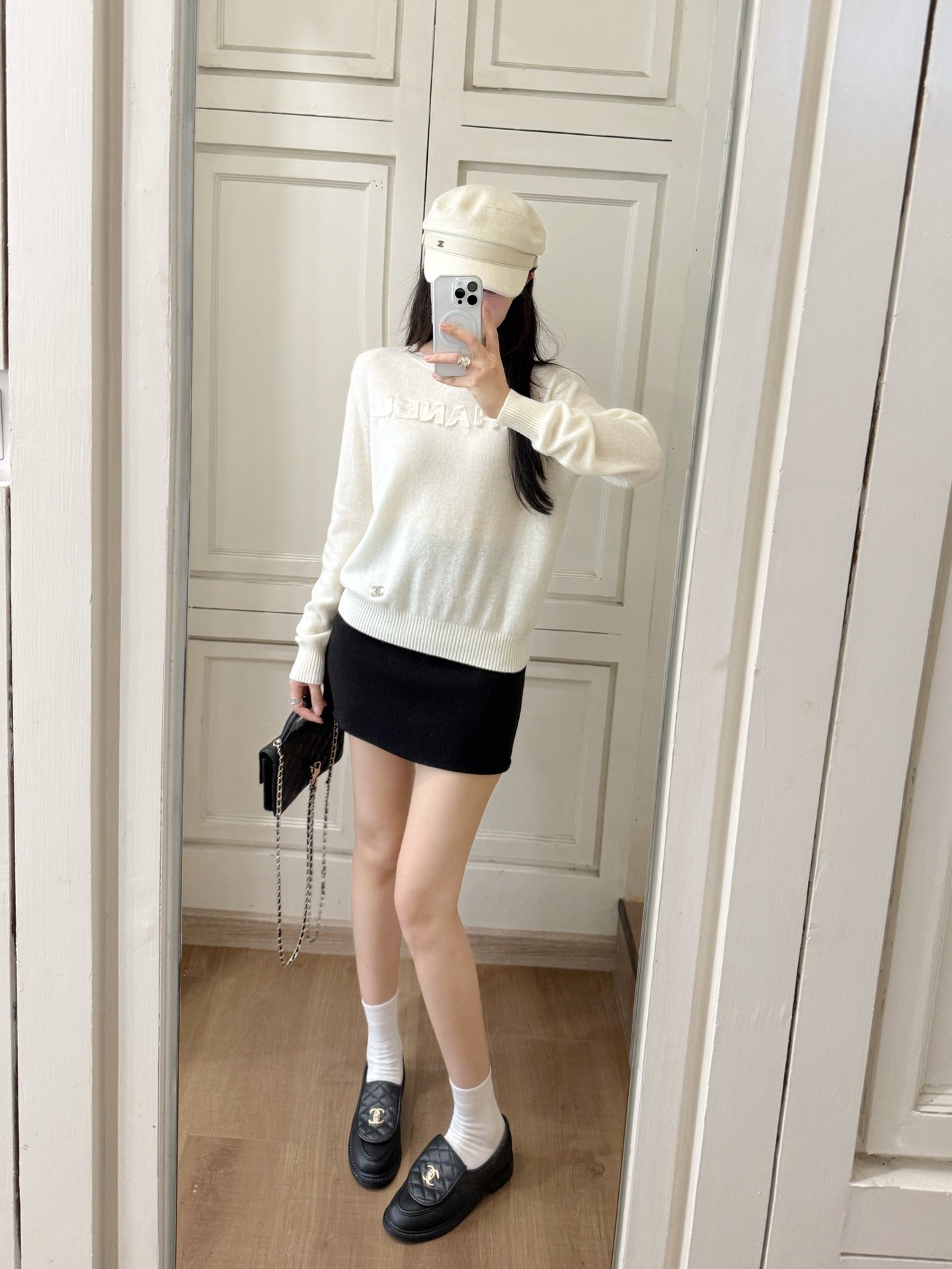 Chan NEW knitted sweater