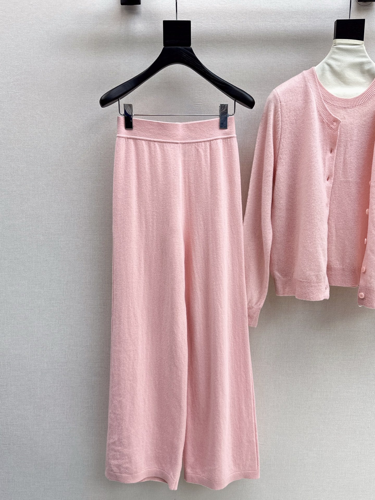 Ral NEW knitted suit