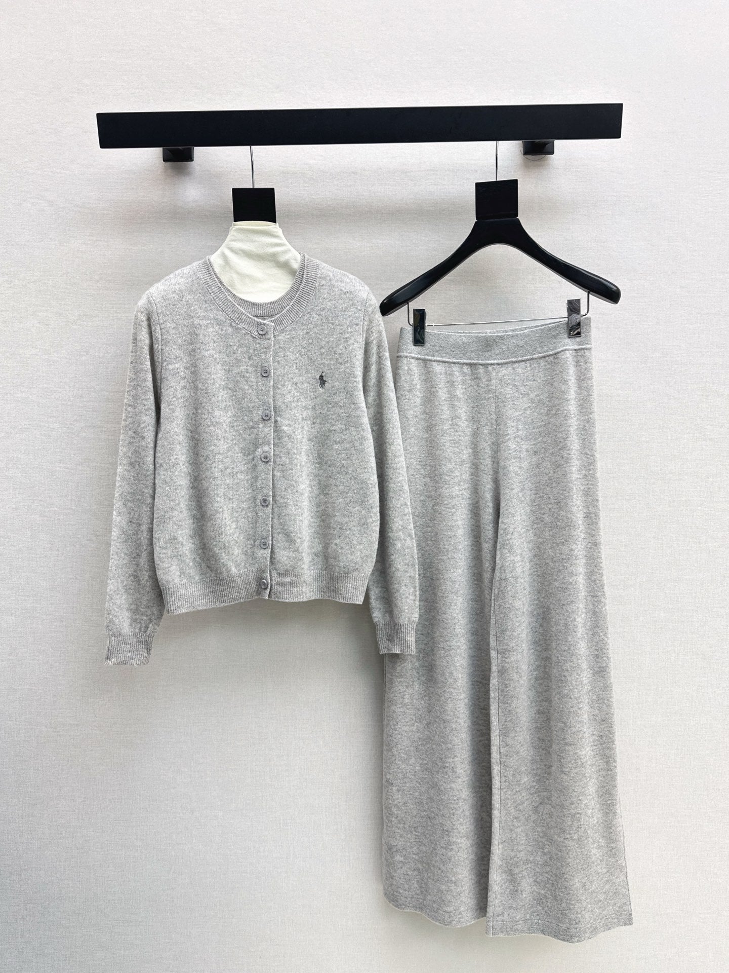 Ral NEW knitted suit