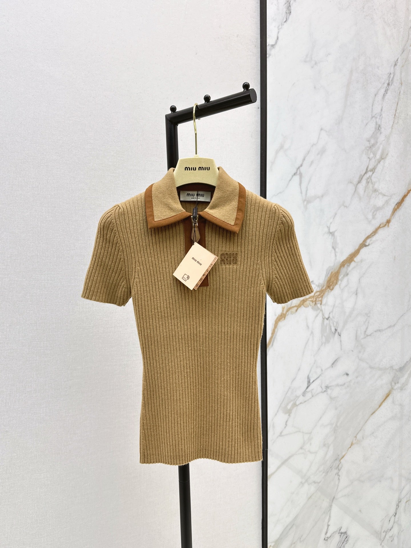 Miu NEW knitted sweater