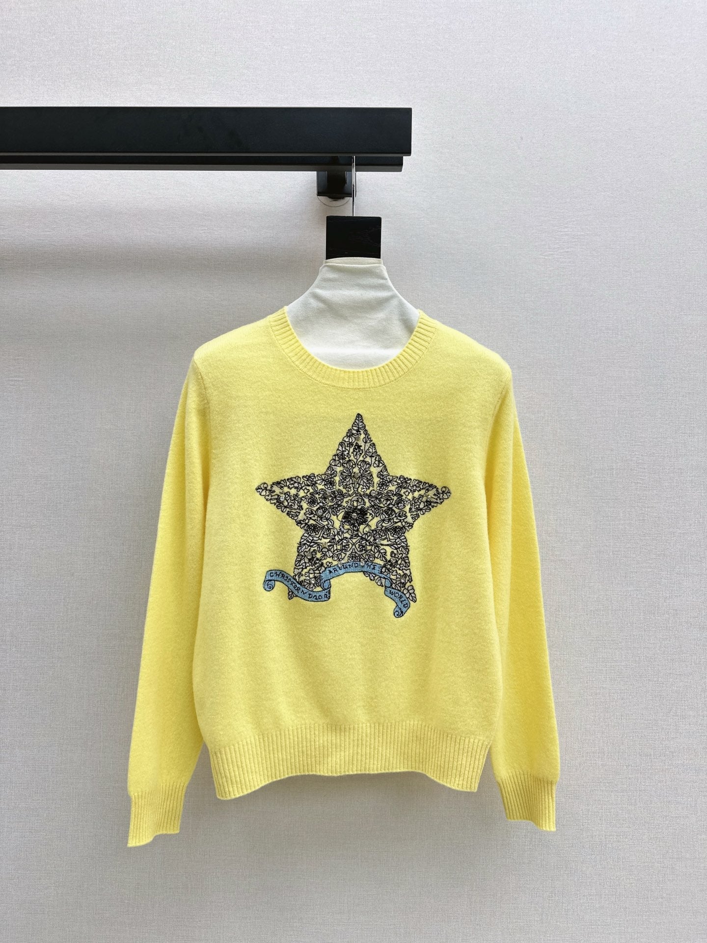 CD NEW sweater