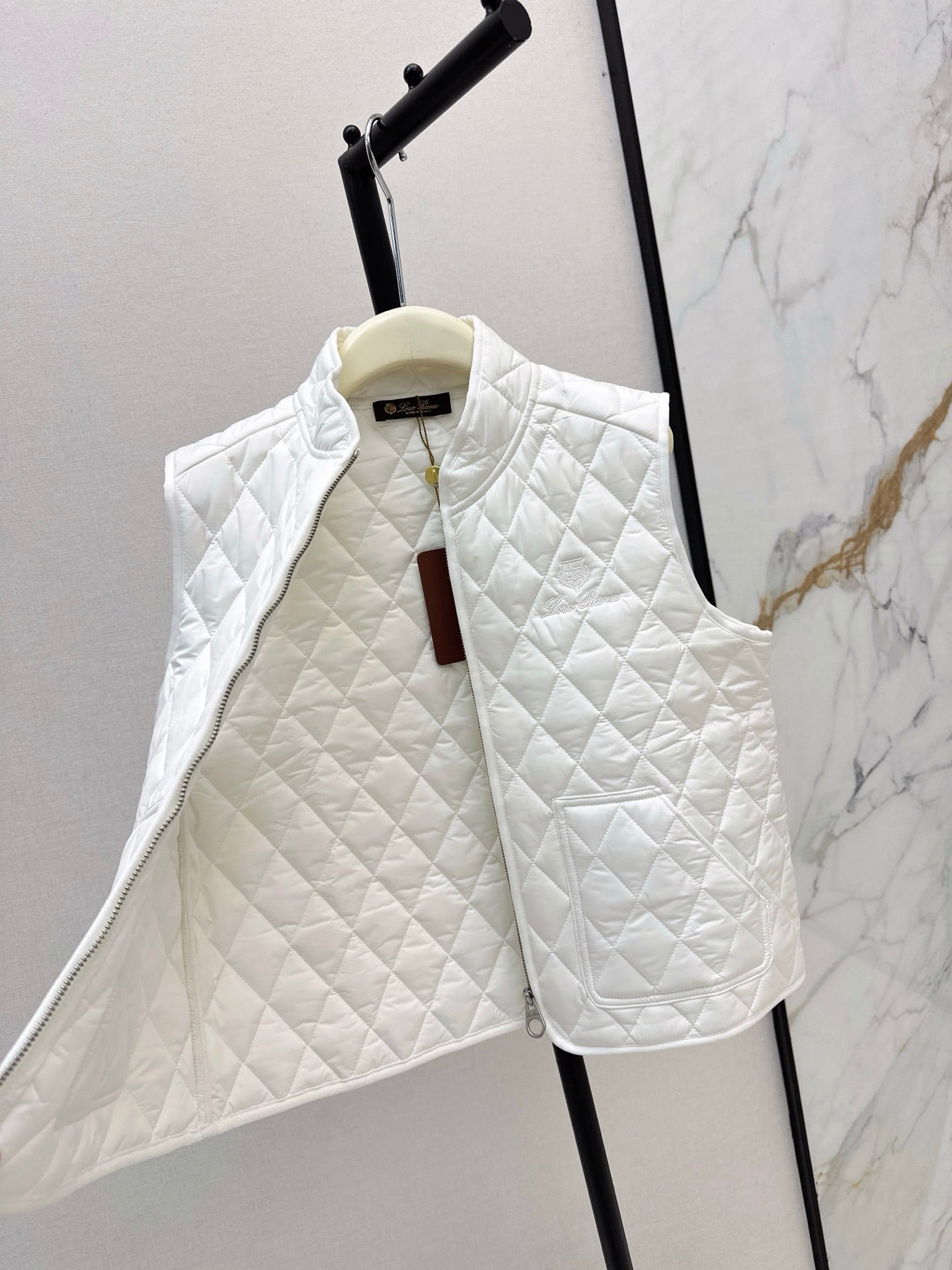 Loro NEW Padded vest