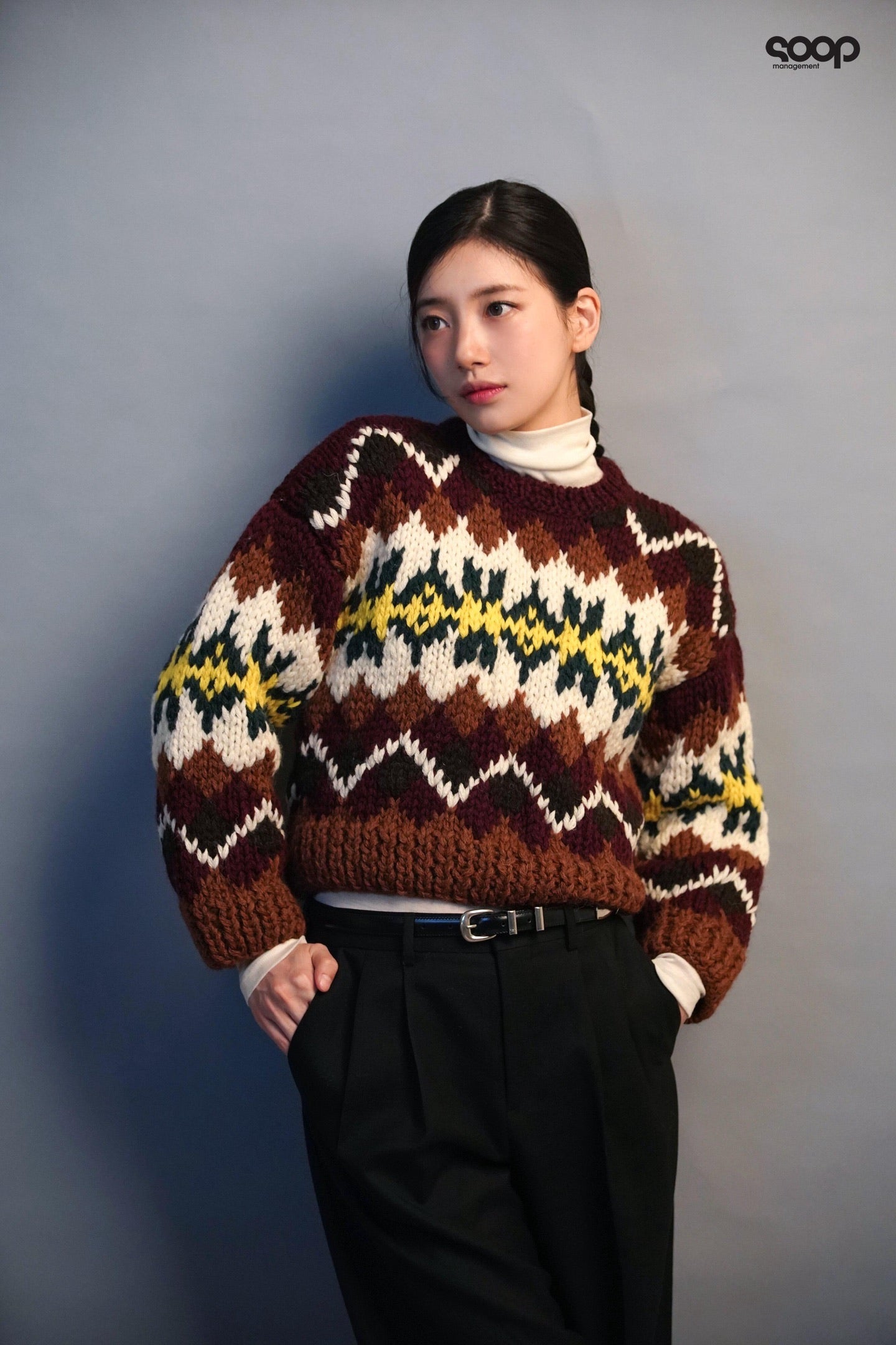 Ce1i NEW wool sweater