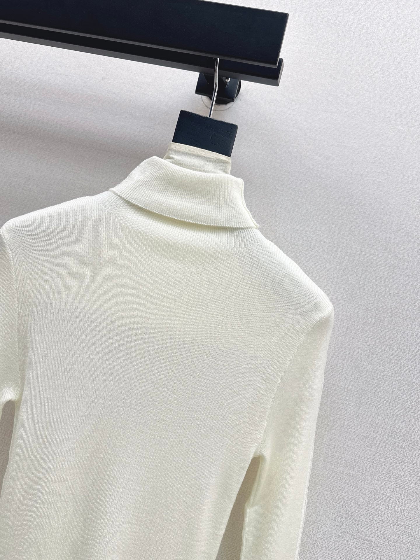 Es NEW Lace base shirt